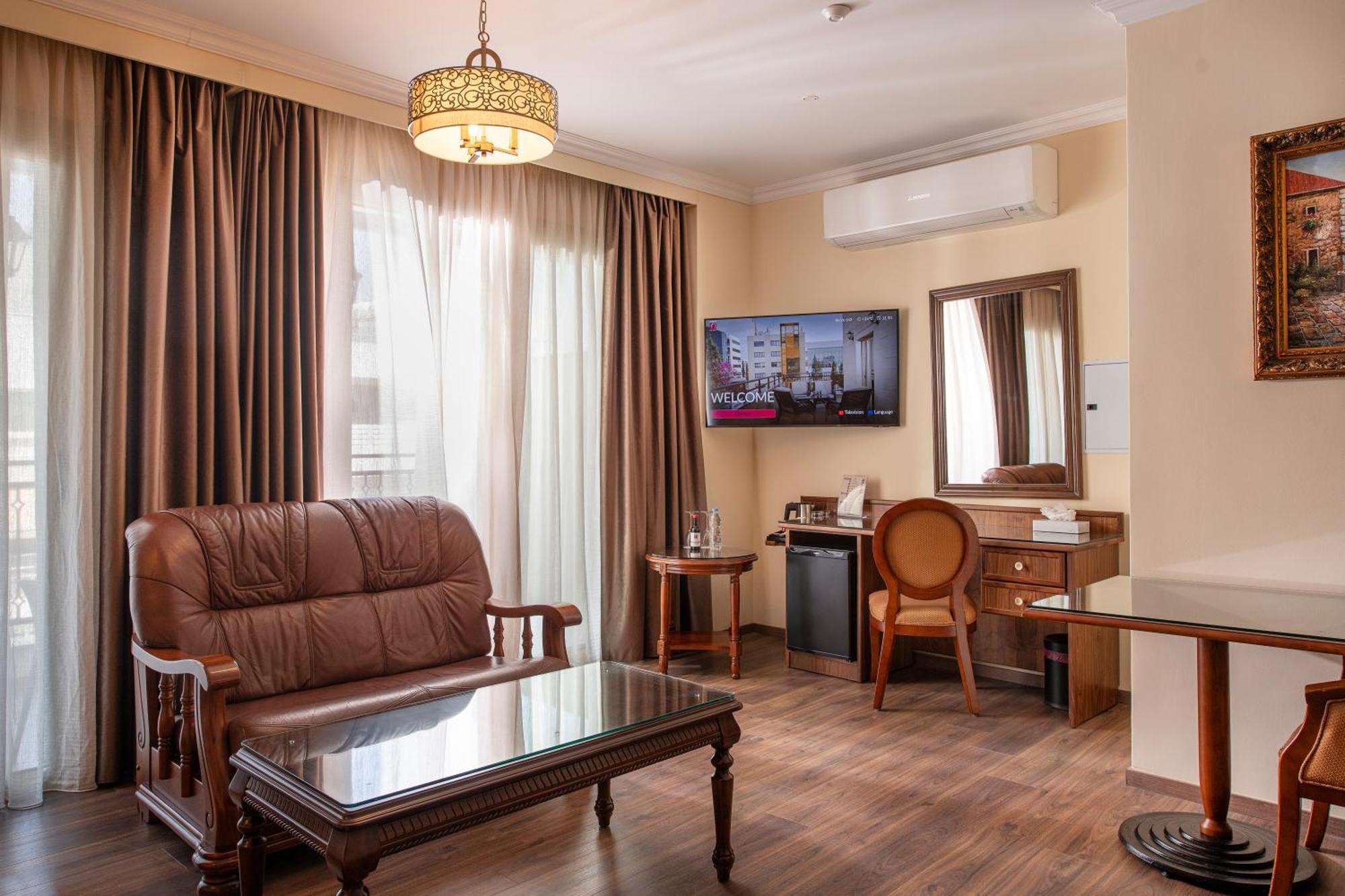 Semeli Hotel Nicosia Exterior photo